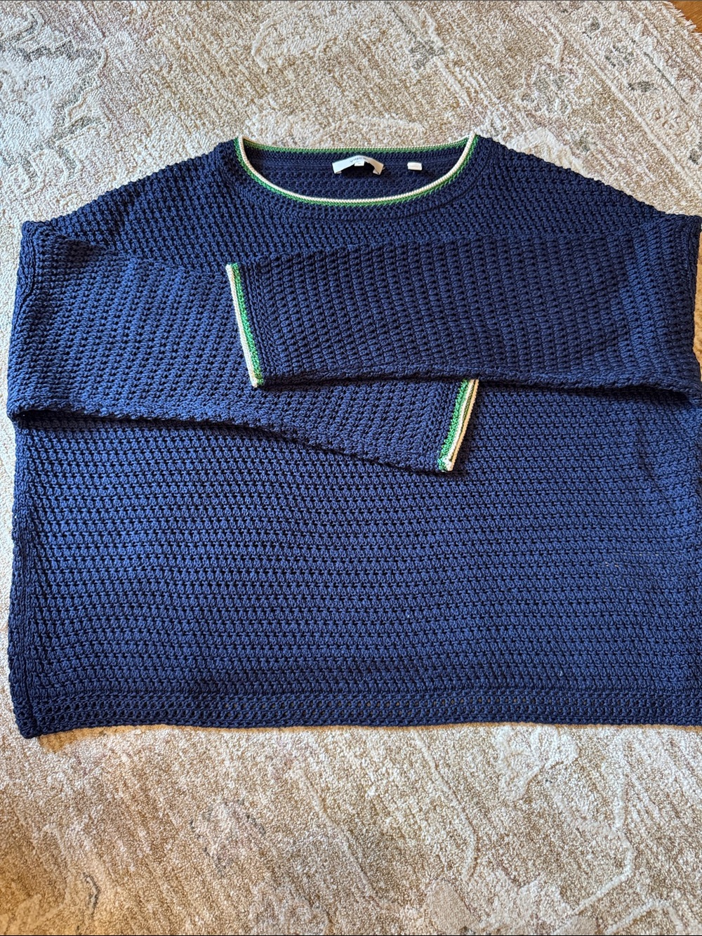 Women’s  Navy Textured Crewneck Sweater with Green Trim